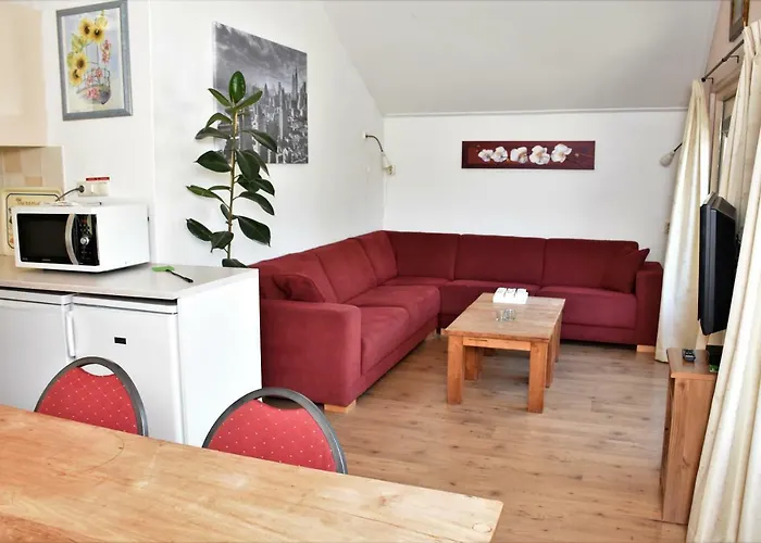 10 Pers Met Hottub Nabij - Achterhoek * Vorden