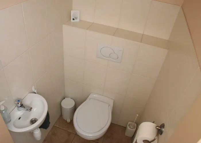 10 Pers Met Hottub Nabij - Achterhoek * Vorden