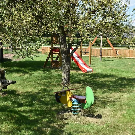 10 Pers Met Hottub Nabij - Achterhoek